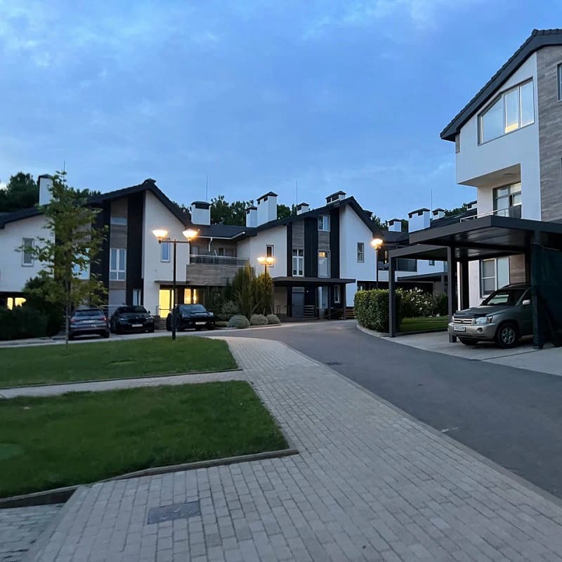 Фото / логотип КП Fellini, Геленджик